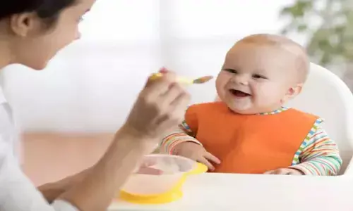 1 साल तक के बच्चे को खाने में खिलाए यह हेल्दी फ़ूड