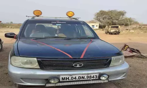 Ganja worth 6 lakh seized from luxury car in Rewa three UP smugglers arrested