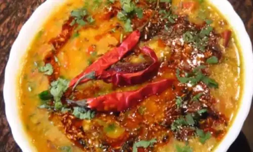 क्या आप खाते हो कुकर में बनी दाल तो हो जाए सावधान बढ़ सकता है यूरिक एसिड