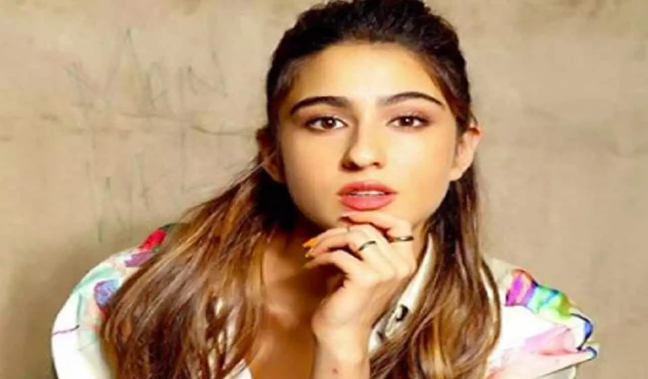 Sara Ali Khan ने किया खुलासा, इन चार मैरिड एक्टर्स के लिए दिल में खास जगह Sara Ali Khan ने किया खुलासा, इन चार मैरिड एक्टर्स के लिए दिल में खास जगह