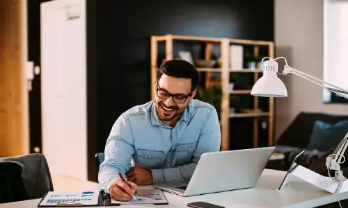 New Wage Code 2021: करोड़ों लोगों को नए साल में बड़ा तोहफा, हफ्ते में मिलेगी 3 दिन की छुट्टी, जानिए!