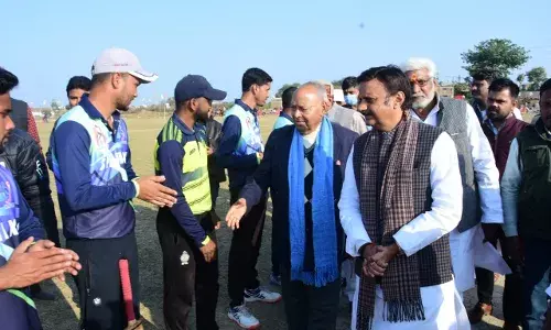 Rewa News: स्व. भैयालाल शुक्ल स्मृति क्रिकेट टूर्नामेंट के विजेताओं को सांसद-विधायक ने किया पुरस्कृत