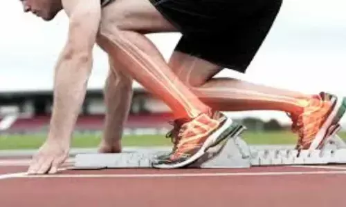 Strong Bones Tips: हड्डियों की मजबूती रखनी है बरकरार, तो सर्दियों में रखें इन बातों का ध्यान Strong Bones Tips: हड्डियों की मजबूती रखनी है बरकरार, तो सर्दियों में रखें इन बातों का ध्यान