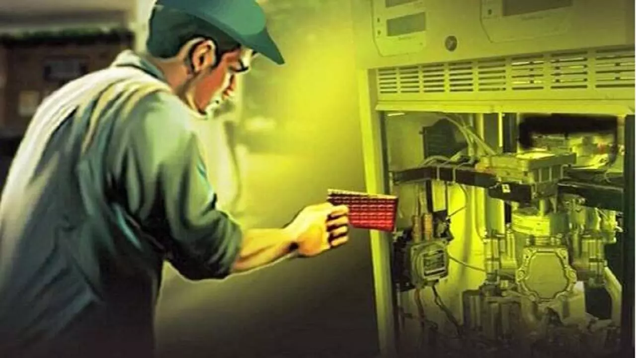 पेट्रोल पंप वाले ऐसे लगाते हैं आपको चूना, बचने के उपाय जान लीजिए काम आएगा