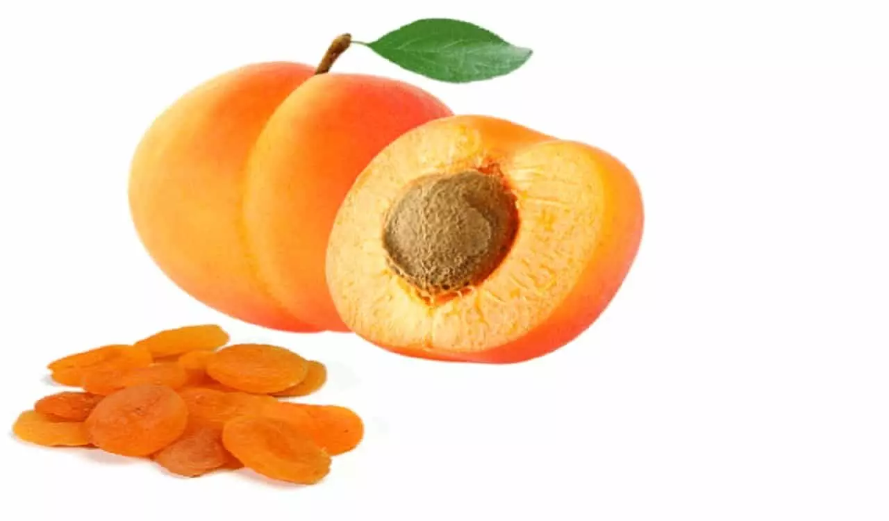 स्किन केयर के लिए गुणकारी एप्रीकॉट: Skin Care Ke Liye Gunkaari Apricot