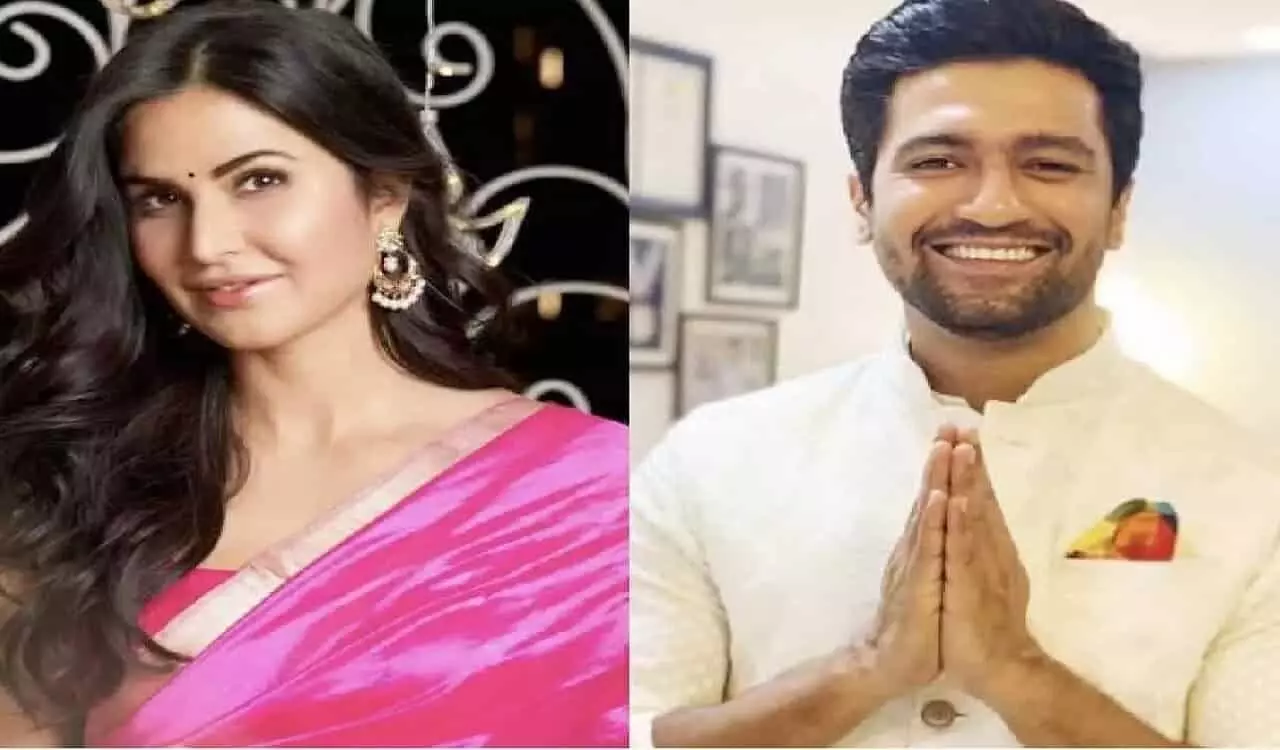 कैट ने पति विक्की कौशल को हग करके दी विदाई, कपल के आउटफिट को लोगो ने सराहा कैट ने पति विक्की कौशल को हग करके दी विदाई, कपल के आउटफिट को लोगो ने सराहा