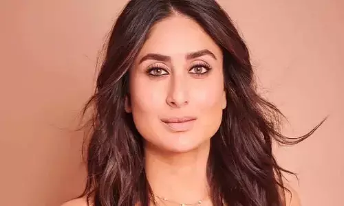 Kareena Kapoor ने पहने ऐसे कपड़े की सास के सामने होना पड़ा शर्मिंदा Kareena Kapoor ने पहने ऐसे कपड़े की सास के सामने होना पड़ा शर्मिंदा