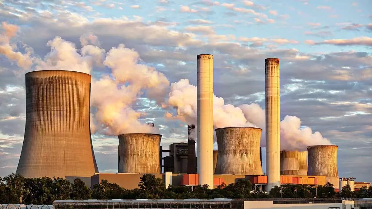 Threat of blackout in Madhya Pradesh severe shortage of coal in many power plants Threat of blackout in Madhya Pradesh severe shortage of coal in many power plants