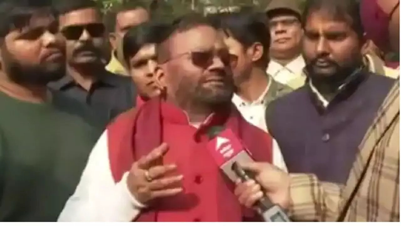 स्वामी ने कहा BJP को ख़त्म कर दूंगा, आज 4 और विधायकों ने भी भाजपा से इस्तीफा दे दिया