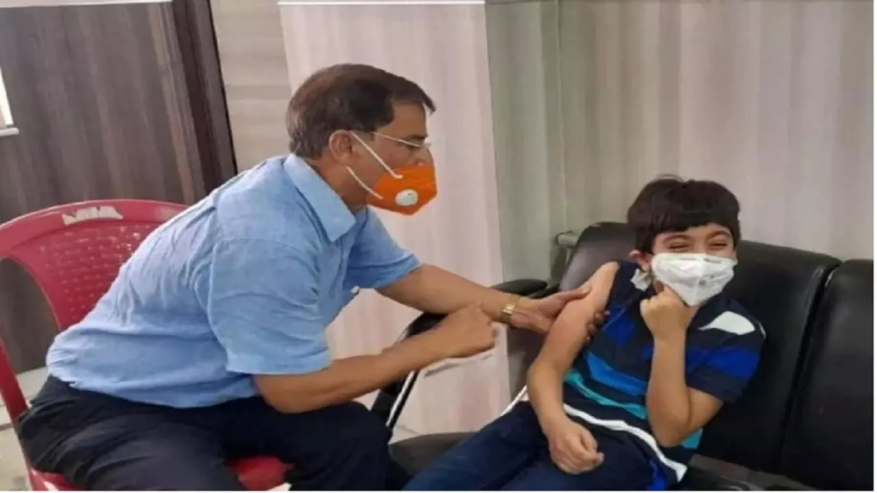 भारत में अब 12 से 14 साल के बच्चों को भी लगेगी वैक्सीन