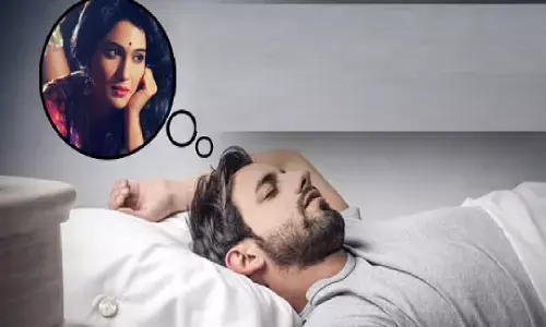 यदि आपके सपने में दिख जाए कोई औरत तो समझ ले आपके साथ कुछ होने वाला है ऐसा?