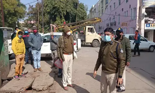 रीवा: यातायात व्यवस्था को बेहतर बनाने हटाई गई चौपाटी से दुकानें