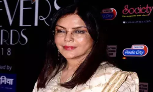 सत्यम शिवम सुंदरम की हीरोइन जीनत अमान में आज भी गजब का कॉन्फिडेंस, देखे लेटेस्ट फोटो सत्यम शिवम सुंदरम की हीरोइन जीनत अमान में आज भी गजब का कॉन्फिडेंस, देखे लेटेस्ट फोटो