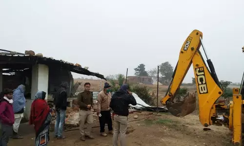 रीवा: गैंगवार में युवक की हत्या, आरोपी पुलिस हिरासत में, की गई रासुका की कार्रवाई रीवा: गैंगवार में युवक की हत्या, आरोपी पुलिस हिरासत में, की गई रासुका की कार्रवाई