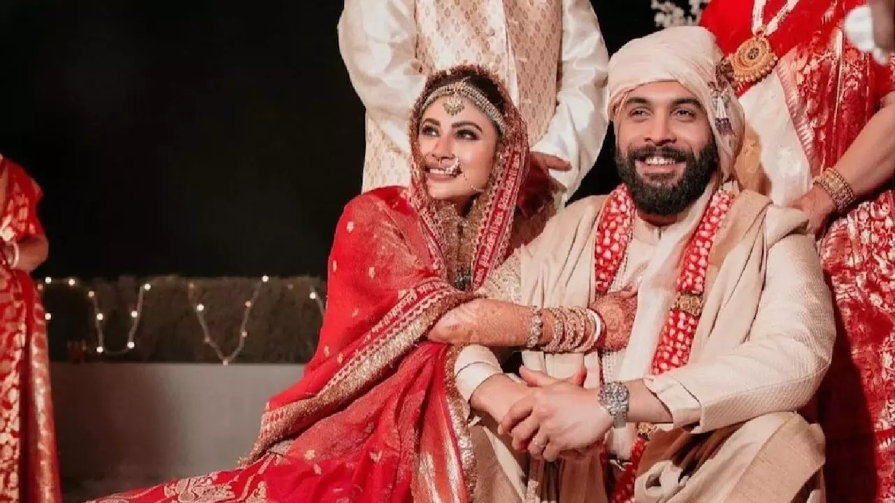 Mouni Roy-Suraj Nambiar Wedding: सूरज की हुई मौनी, एक्ट्रेस ने गोवा में की शादी, सेलेब्स ने दी बधाइयां