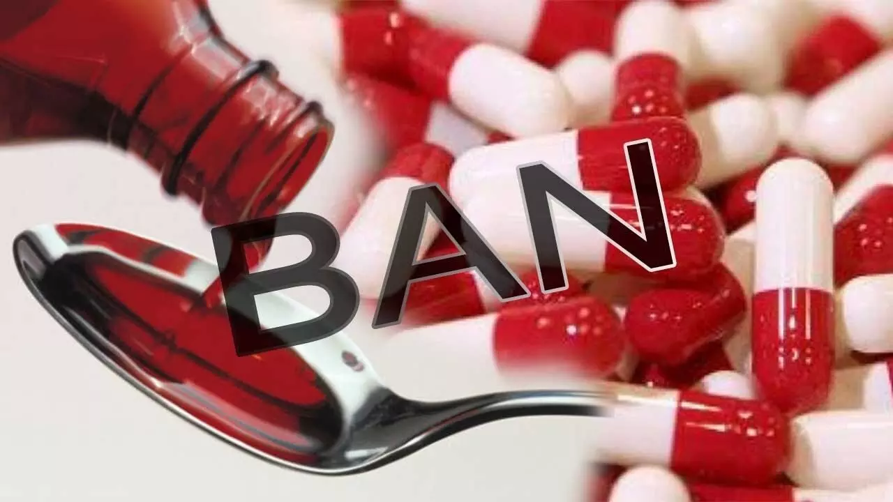 रीवा: झोले में कफ सिरप बेचने जा रहा युवक चढ़ा पुलिस के हत्थे, 87 शीशी कफ सिरप जब्त