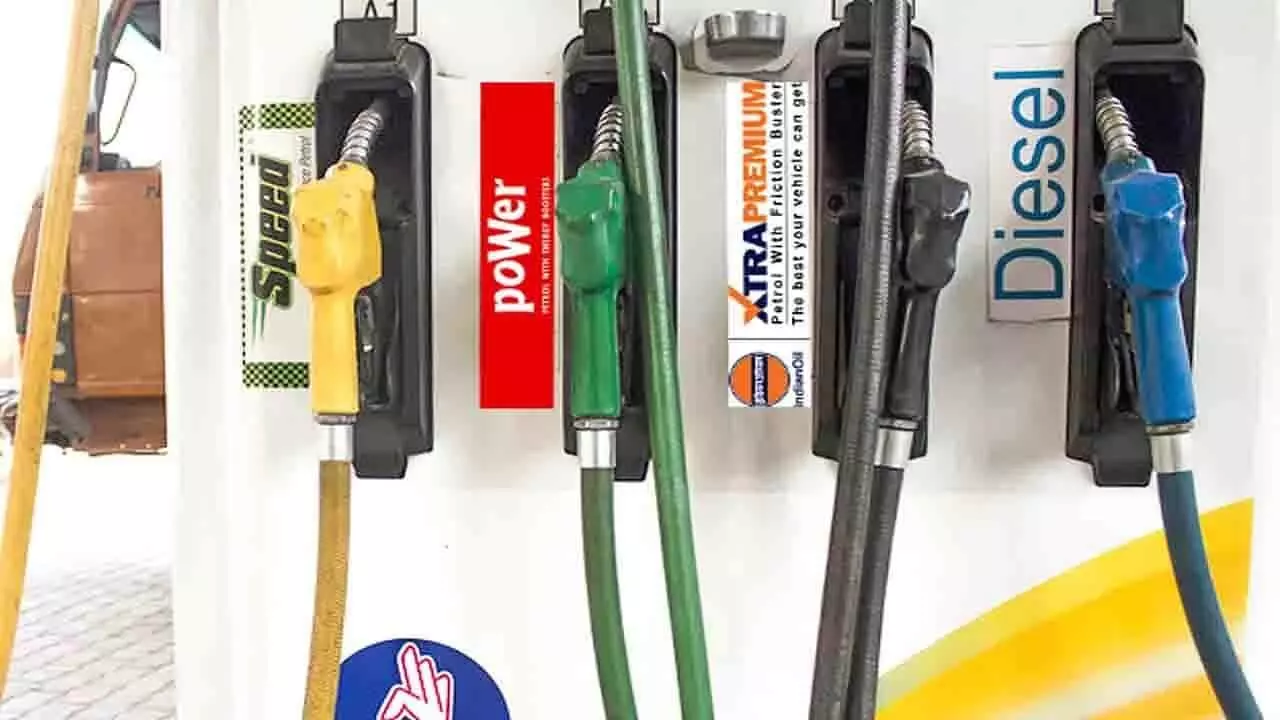आज से बढ़ सकते हैं पेट्रोल-डीजल के दाम: 25 रूपए तक होगी बढ़ोत्तरी, क्रूड ऑयल 140 डॉलर पार