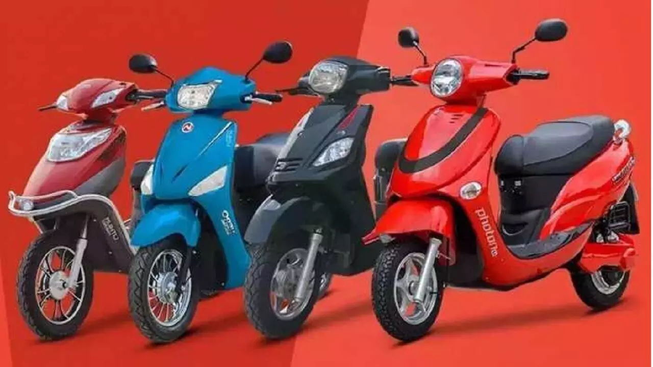अब पैसों की नो टेंशन, आसान किश्तों में घर ले आइये Hero Electric Scooter, कंपनी दे रही लोन अब पैसों की नो टेंशन, आसान किश्तों में घर ले आइये Hero Electric Scooter, कंपनी दे रही लोन