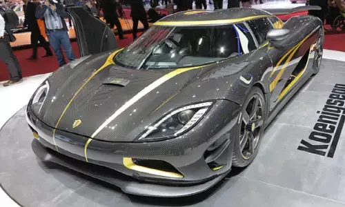 क्या होता है कार्बन फाइबर जो स्टील से भी कई गुना मजबूत और हल्का होता है