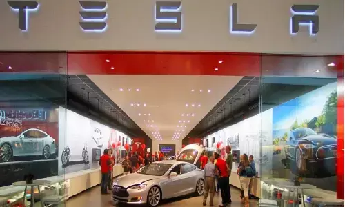 Tesla Car In India: मुंबई में टेस्ला का शो रूम खुलने वाला है! कंपनी अपनी 3 कार मॉडल लॉन्च कर सकती है Tesla Car In India: मुंबई में टेस्ला का शो रूम खुलने वाला है! कंपनी अपनी 3 कार मॉडल लॉन्च कर सकती है