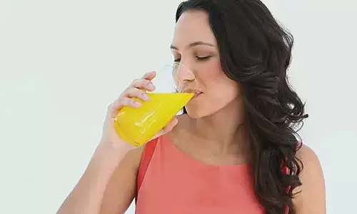 Health Tips: खाली पेट जूस पीने से सेहत को होते हैं ये नुकसान
