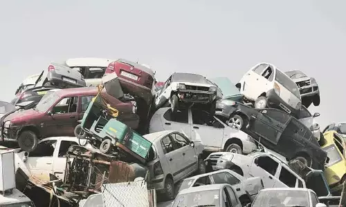 स्क्रैप पॉलिसी: MP में नहीं चलेंगे 15 साल पुराने वाहन स्क्रैप पॉलिसी: MP में नहीं चलेंगे 15 साल पुराने वाहन