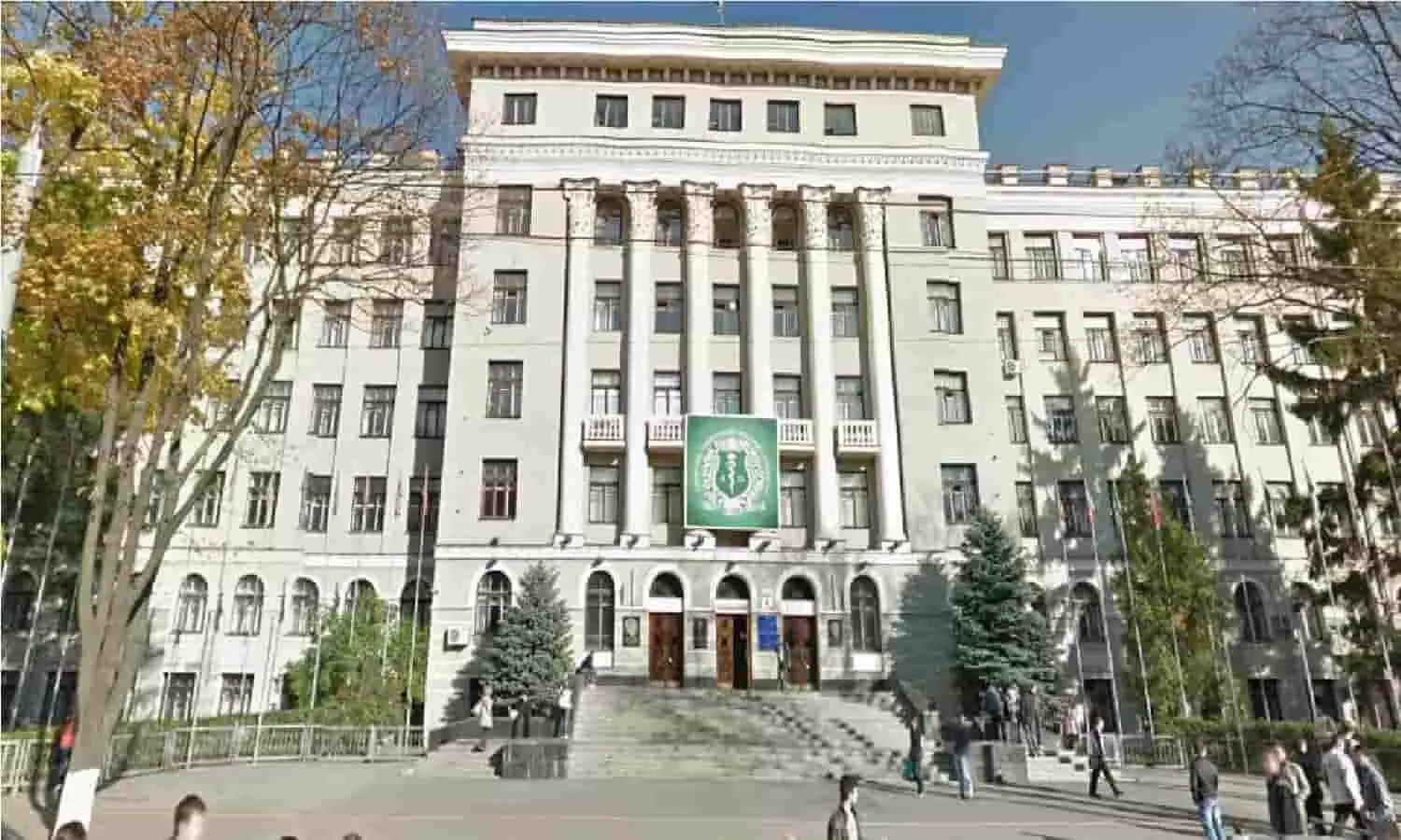 भारत के स्टूडेंट्स MBBS की पढ़ाई करने यूक्रेन क्यों जाते हैं, वजह घुमाऊ है: Student News