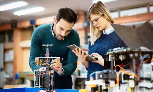 MPPSC News: अब Engineering के छात्र भी हो सकेंगे शामिल, Online Application की तारीख बढ़ाई