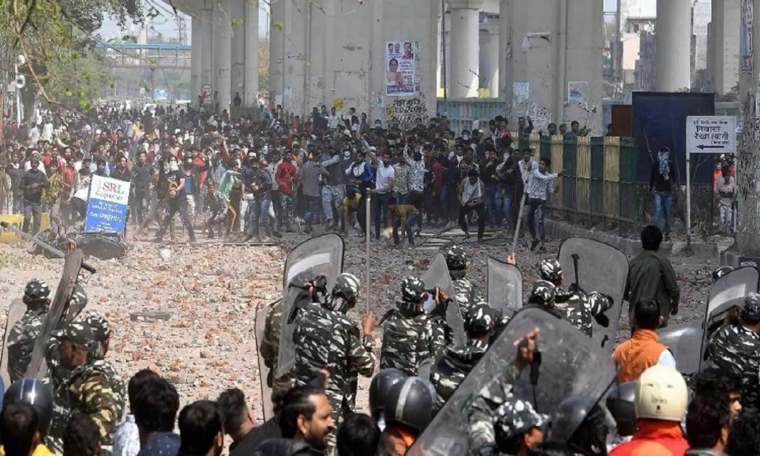 CAA,NRC Delhi Riots: राहुल, सोनिया, प्रियंका, अनुराग, स्वरा, ओवैसी सहित कई को हाईकोर्ट कोर्ट का नोटिस