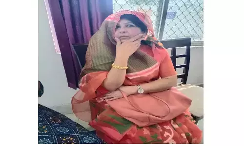 सिंगरौली: जनपद पंचायत बैढ़न की लेखापाल 4000 रूपये की रिश्वत लेते ट्रेप, लोकायुक्त ने कार्यालय में की कार्रवाई