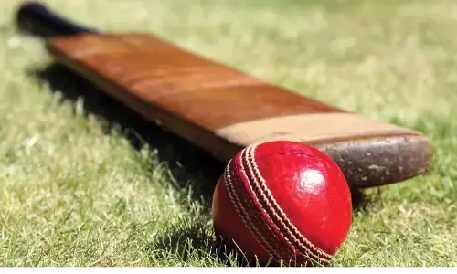 इस क्रिकेटर का हुआ निधन, शोक में डूबा पूरा देश इस क्रिकेटर का हुआ निधन, शोक में डूबा पूरा देश