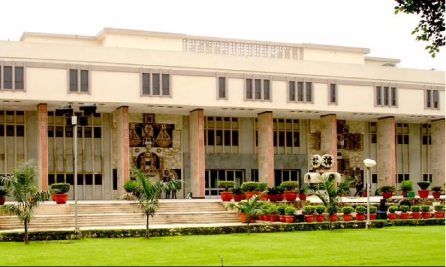 Delhi High court: झगड़ालू बहु को घर से निकाल सकते हैं सास-ससुर, दिल्ली HC का फैसला