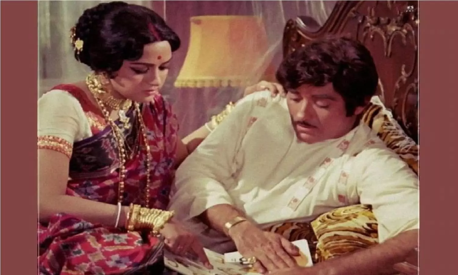 Hema Malini से प्यार का इजहार करने पर Rajkumar को मिला ऐसा जवाब जिसे वो उम्रभर भूल नही पाए Hema Malini से प्यार का इजहार करने पर Rajkumar को मिला ऐसा जवाब जिसे वो उम्रभर भूल नही पाए