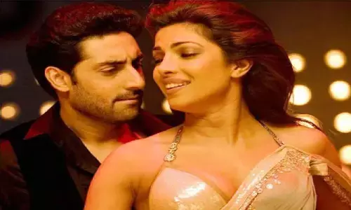 जब प्रियंका चोपड़ा ने अभिषेक बच्चन का चुराया था फोन और इस एक्ट्रेस को मैसेज कर कहा था कि I Miss You जल्दी से आ जाओ..