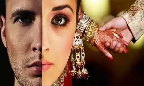 MP में तलाक का अजीबोगरीब मामला: पहले पत्नी ने पति का जेंडर चेंज कराया, लड़की के कपड़े पहनाकर घुमाया, फिर कहा- अब तुम मेरे किसी काम के नहीं