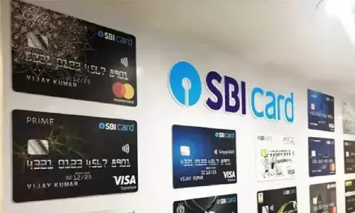 SBI Cards के शेयरों में 4 दिन बाद दिखाई दी तेजी, खरीदने की दी सलाह SBI Cards के शेयरों में 4 दिन बाद दिखाई दी तेजी, खरीदने की दी सलाह
