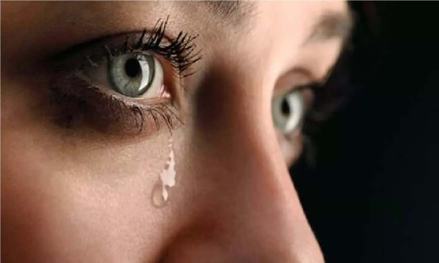 अगर नहीं रोते है आप तो तुरंत शुरू करे रोना, होंगे अंजान फायदे