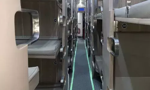 How many tons of AC are kept in train How many tons of AC are kept in train