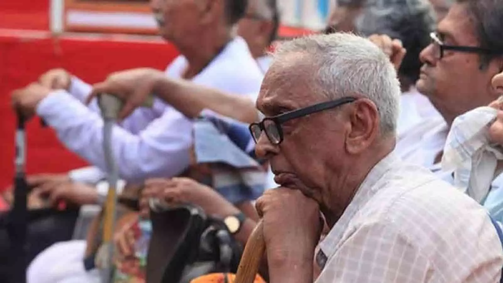 एमपी के लाखो पेंशनर्स का होगा कैशलेस इलाज: सर्जरी के लिए 5 लाख तो गंभीर बीमारी के इलाज के लिए 10 लाख मिलेंगे