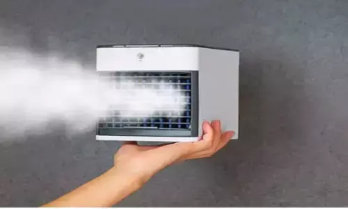 Portable AC: गर्मी के मौसम में ठंडी हवा देगा यह 400 रुपए का पोर्टेबल एयर कंडीशनर Portable AC: गर्मी के मौसम में ठंडी हवा देगा यह 400 रुपए का पोर्टेबल एयर कंडीशनर
