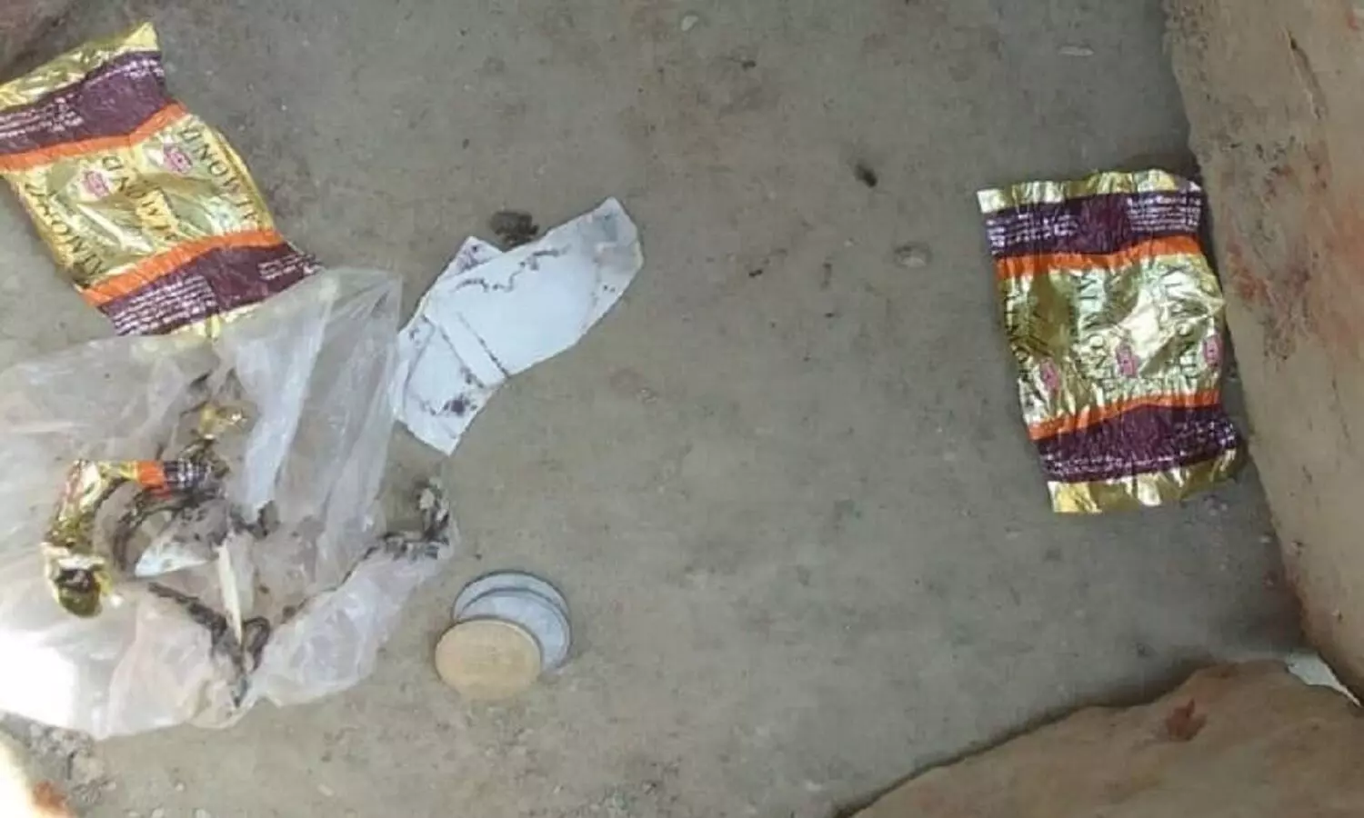 उत्तर प्रदेश: सड़क पर पड़ी मिली जहरीली टॉफी खाने से 2, 3 और 5 साल के चार बच्चों की मौत