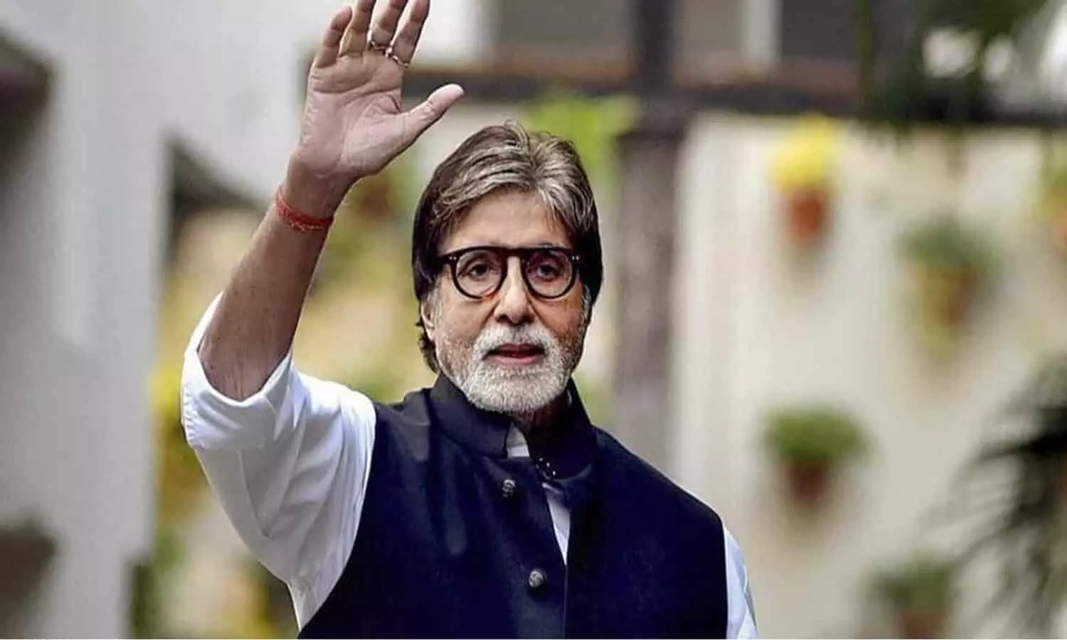 Amitabh Bachchan: अमिताभ बच्चन के लगी चोट, अभिषेक बच्चन लेकर अस्पताल पहुंचे, जानिए पूरा मामला