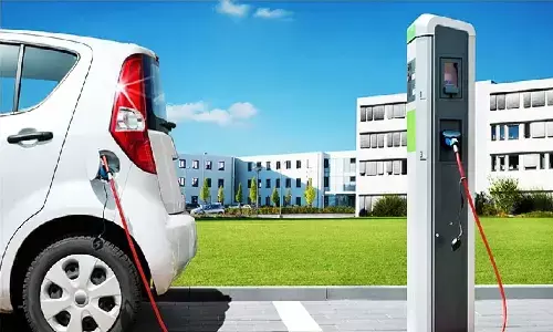 Electric Vehicle Loan: इलेक्ट्रिक कार खरीदने वालो के लिए खुशखबरी, ये बैंक दे रहे लोन Electric Vehicle Loan: इलेक्ट्रिक कार खरीदने वालो के लिए खुशखबरी, ये बैंक दे रहे लोन