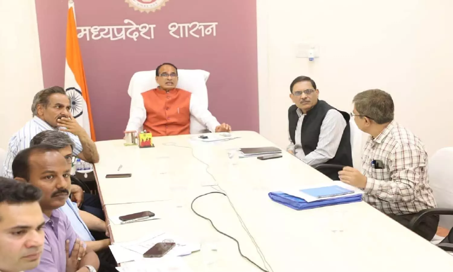 एमपी मुख्यमंत्री तीर्थ दर्शन योजना फिर शुरू, 19 से 22 अप्रैल के बीच रानी कमलापति स्टेशन से वाराणसी के लिए रवाना होगी विशेष ट्रेन एमपी मुख्यमंत्री तीर्थ दर्शन योजना फिर शुरू, 19 से 22 अप्रैल के बीच रानी कमलापति स्टेशन से वाराणसी के लिए रवाना होगी विशेष ट्रेन