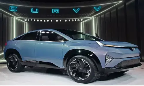 Tata Motors ने फिर बढ़ाए अपनी गाड़ियों के दाम, चार महीने में दो बार बढ़ी कीमतें Tata Motors ने फिर बढ़ाए अपनी गाड़ियों के दाम, चार महीने में दो बार बढ़ी कीमतें