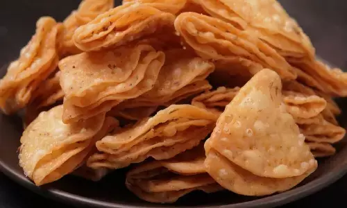 maida mathri recipe maida mathri recipe