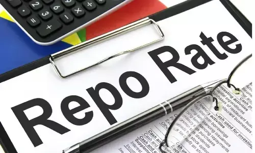 RBI Hikes Repo Rate: RBI ने लोन लेना और चुकाना दोनों महंगा कर दिया है, रेपो रेट 4.40 हुआ, रेपो रेट क्या होता है