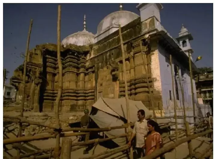 ज्ञानवापी मस्जिद के अंदर ऐसा क्या है जिसे बाहर न आने देने के लिए मुस्लिम बवाल मचाए हुए हैं