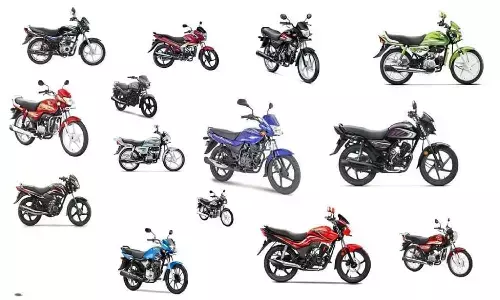 Best Mileage Bikes in India: अधिक माइलेज के साथ कम बजट में खरीदें ये बाइक्स Best Mileage Bikes in India: अधिक माइलेज के साथ कम बजट में खरीदें ये बाइक्स