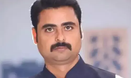 Rewa: बाइक की ठोकर से स्कूटी सवार मीडियाकर्मी की मौत